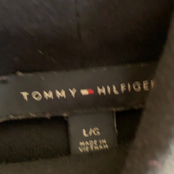 Stylish Beige and Black Crossbody Bag and turtle neck Tommy Hilfiger - Picture 2 of 4